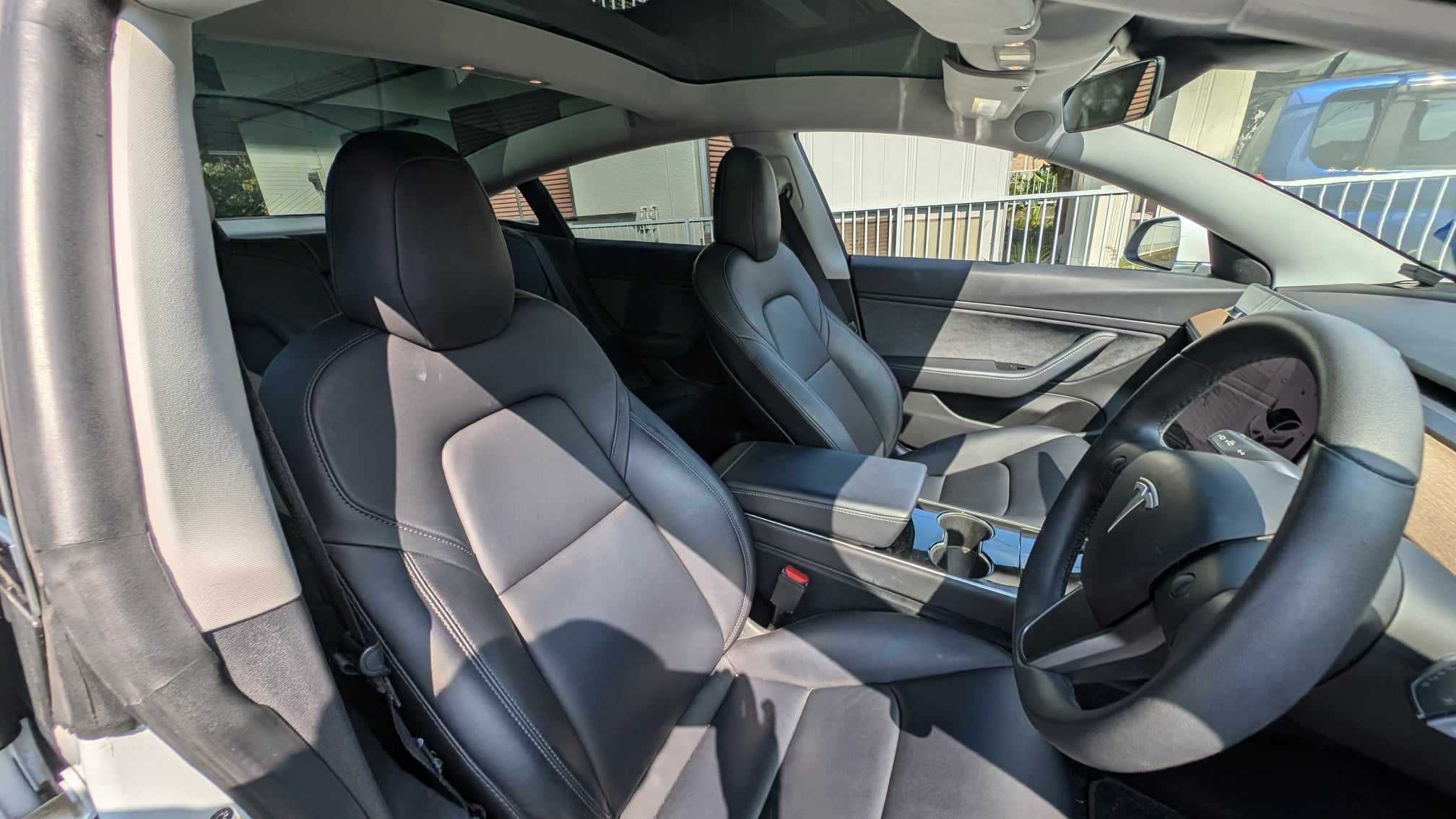 
								2019 Model 3 Long Range full									