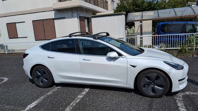 
								2019 Model 3 Long Range full									