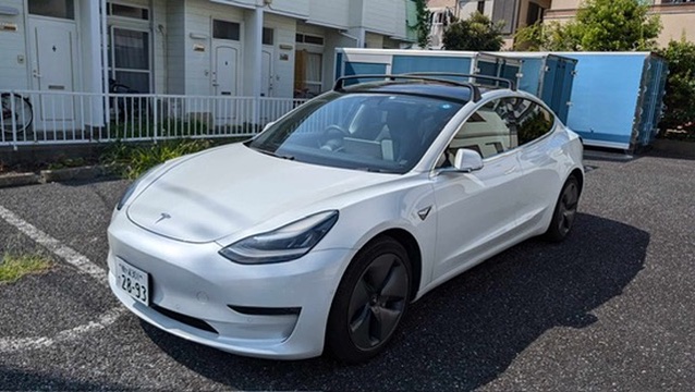 
								2019 Model 3 Long Range full									