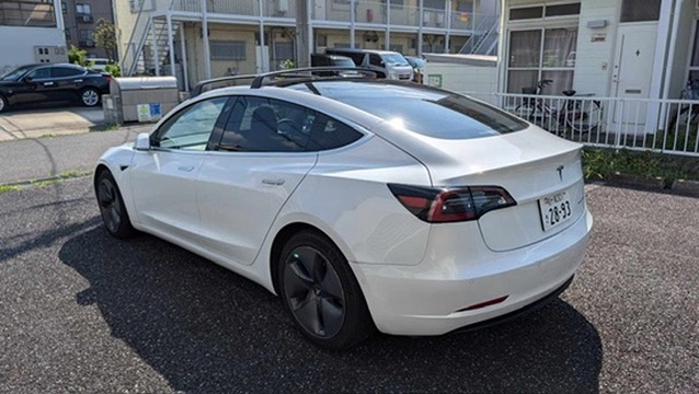 
								2019 Model 3 Long Range full									
